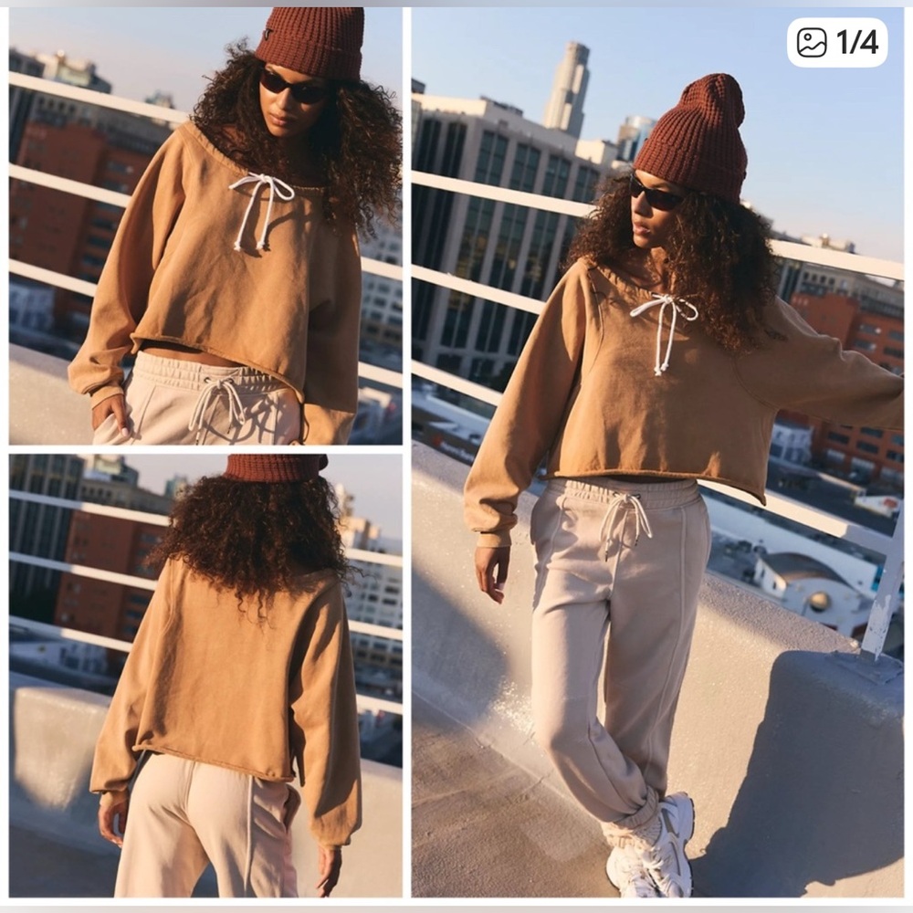 NWT Free People for the Win off the shoulder sweatshirt 
Size XL